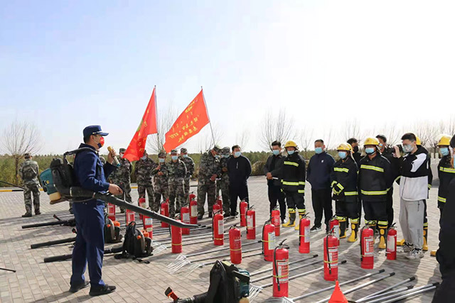 鄂爾多斯消防：“五個(gè)一”擰緊清明消防“安全閥”