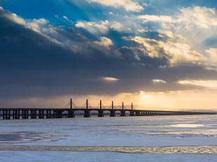 烏海湖大橋