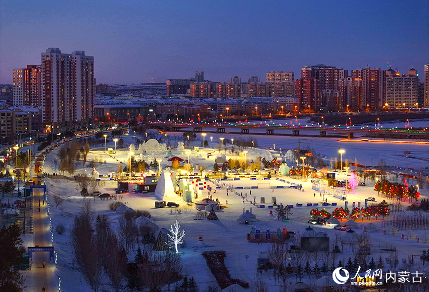 2024年12月20日拍攝的呼倫貝爾市城市越野滑雪公園景色（無(wú)人機(jī)照片）。王正攝